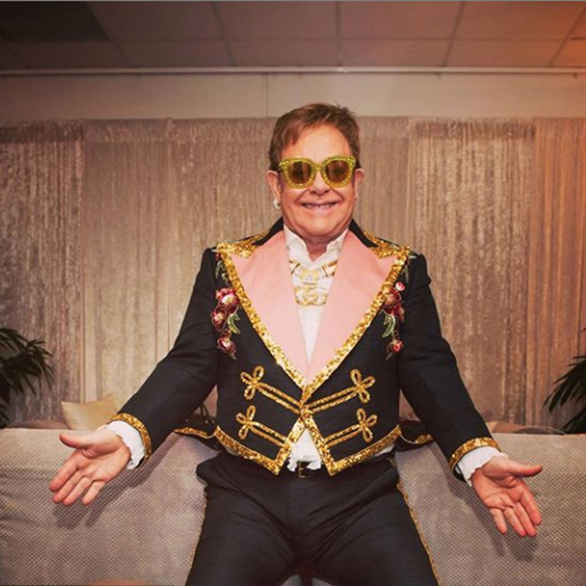 Eyewear Icons: Sir Elton John display picture 2