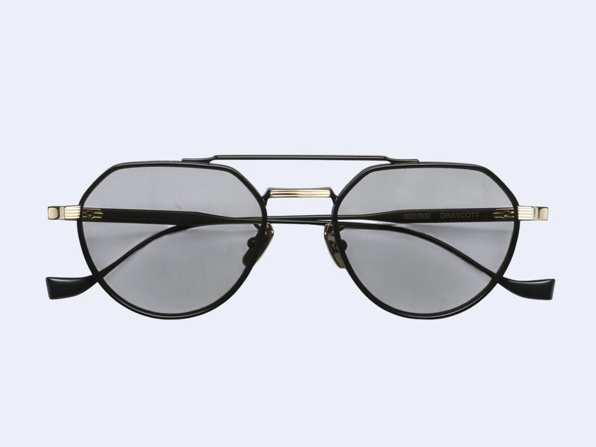 Cutler and Gross Draycott 1426 Round Sun (Black/Gold)