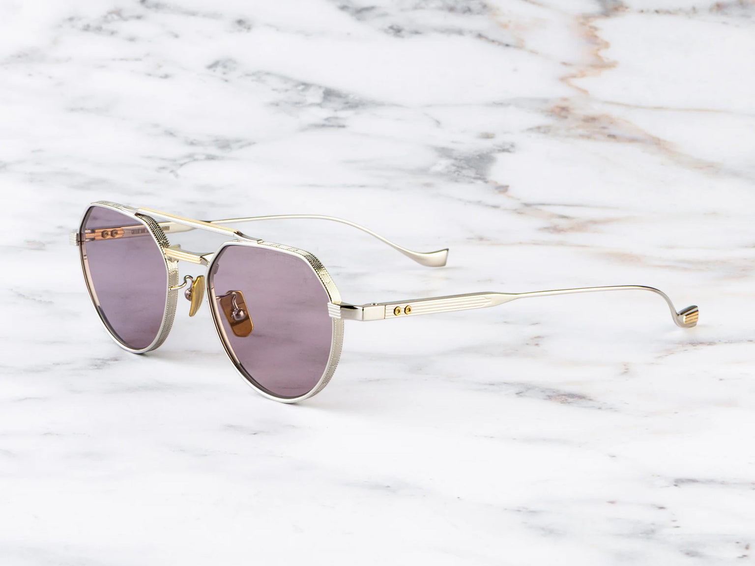 Cutler and Gross Draycott 1426 Round Sun (Silver/Gold)