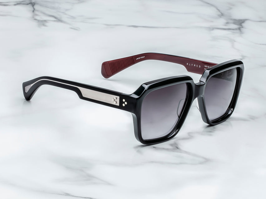 Jacques Marie Mage Alfred Sun (Bloodstone)