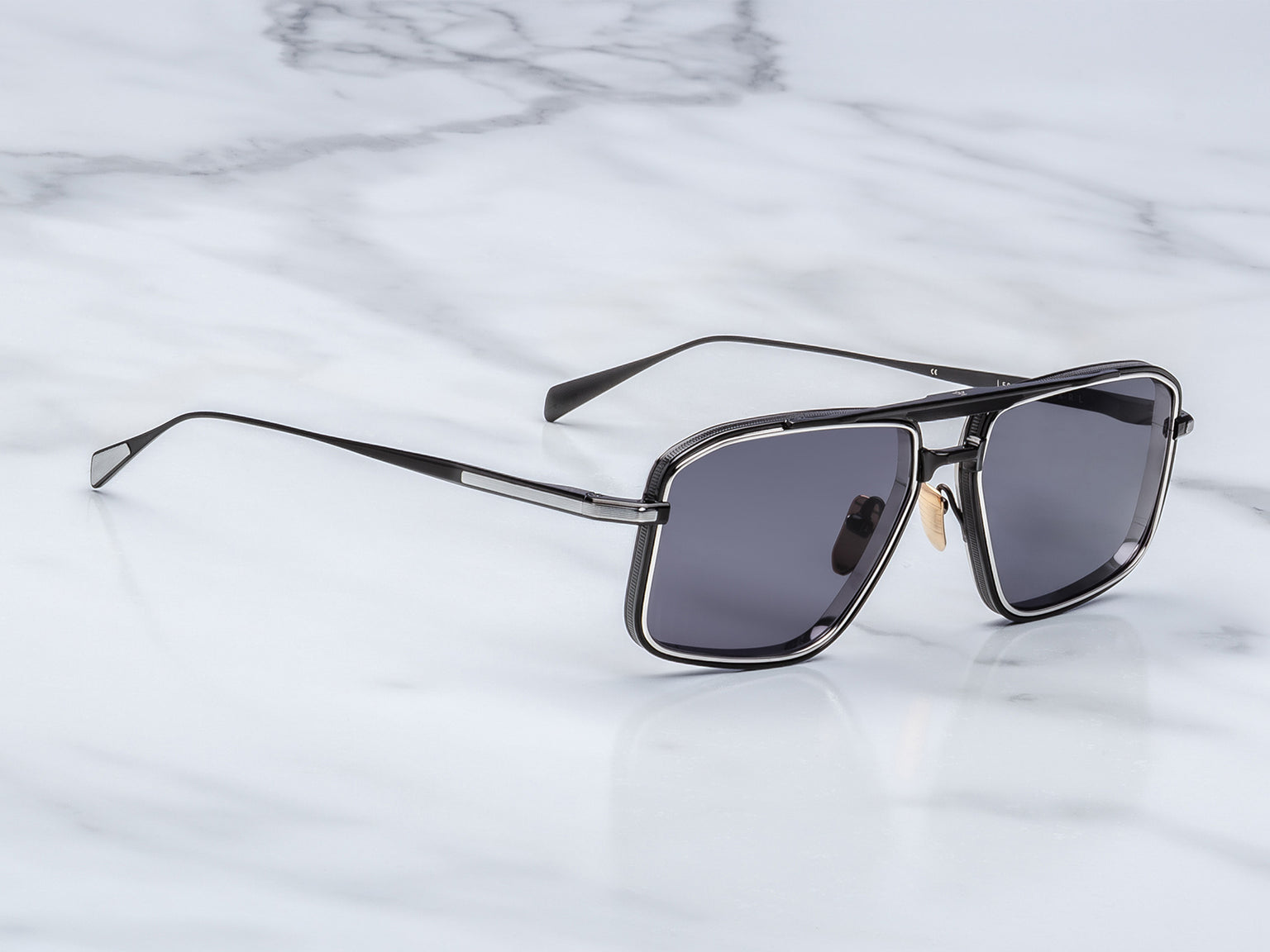 Jacques Marie Mage Earl Sun (Corbeau)