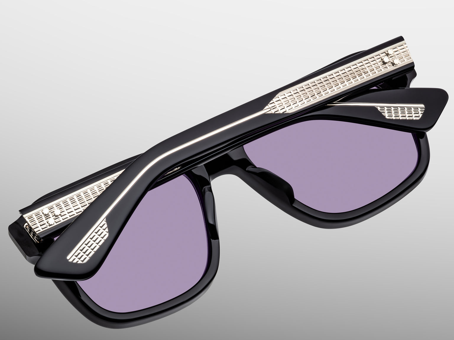 Jacques Marie Mage Yves Sun (Epoxy Fumée)