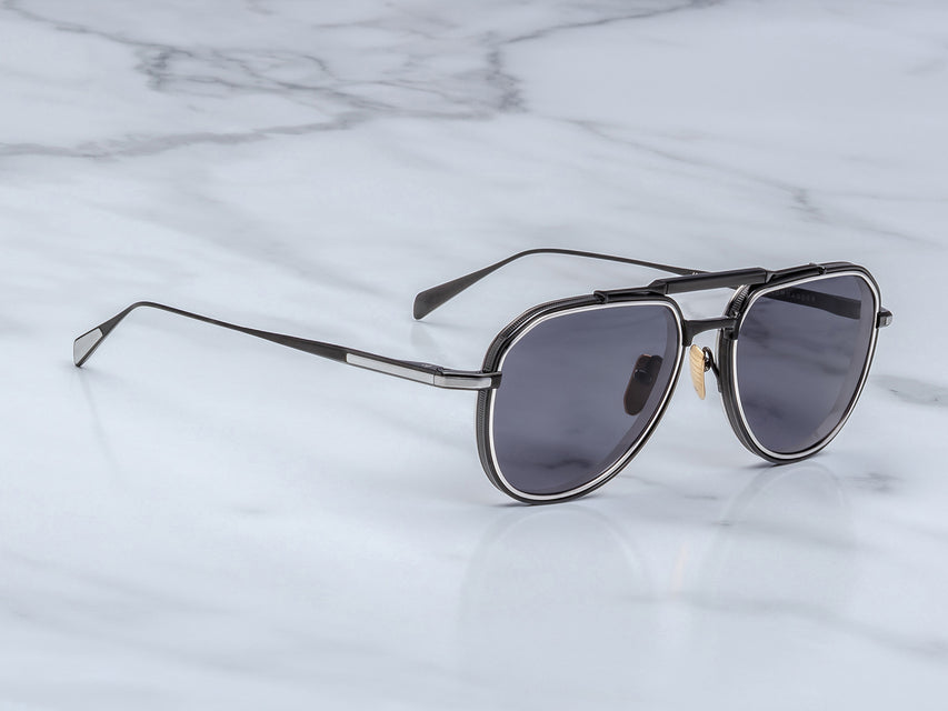 Jacques Marie Mage Commander Sun (Corbeau)