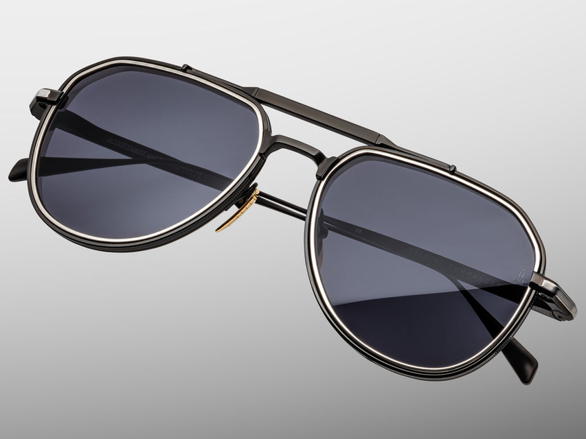 Jacques Marie Mage Commander Sun (Corbeau)