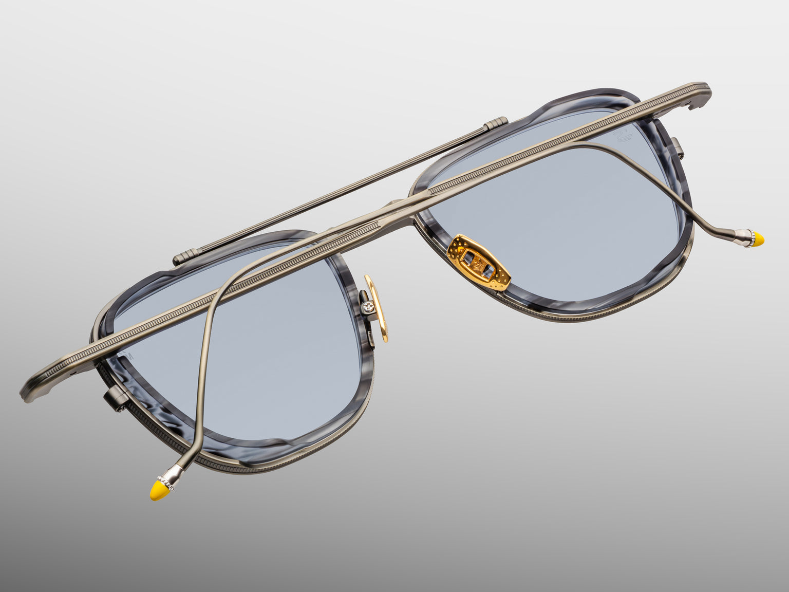 Jacques Marie Mage Ayrton Senna: 1992 Sun (Antique Silver)