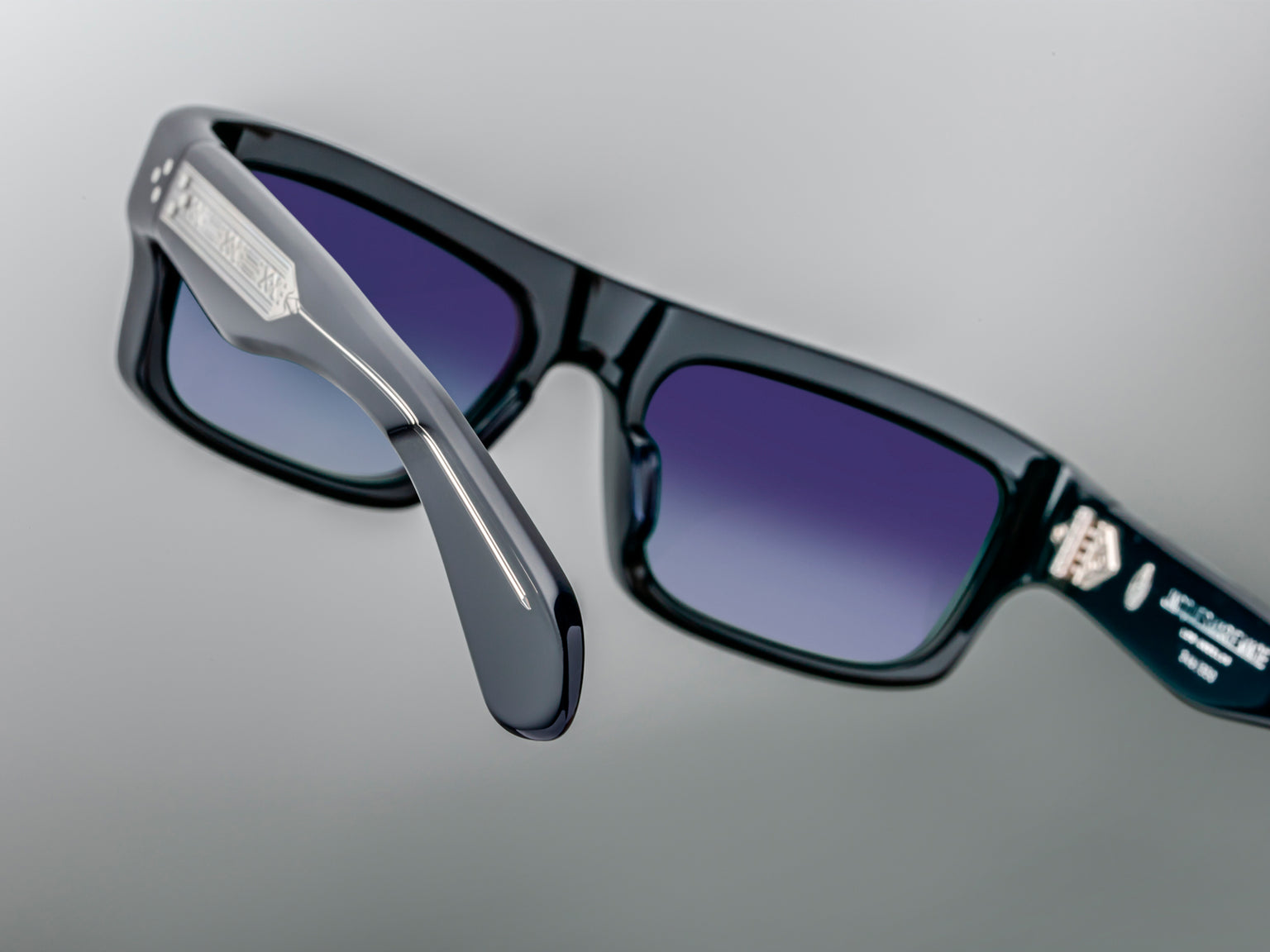 Jacques Marie Mage Cleavon 57 Sun (Regal)