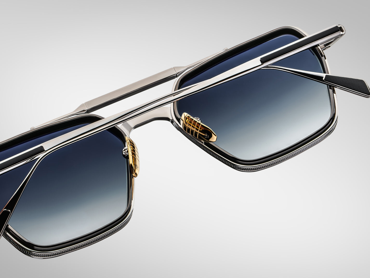 Jacques Marie Mage Commodore Sun (Pacific)