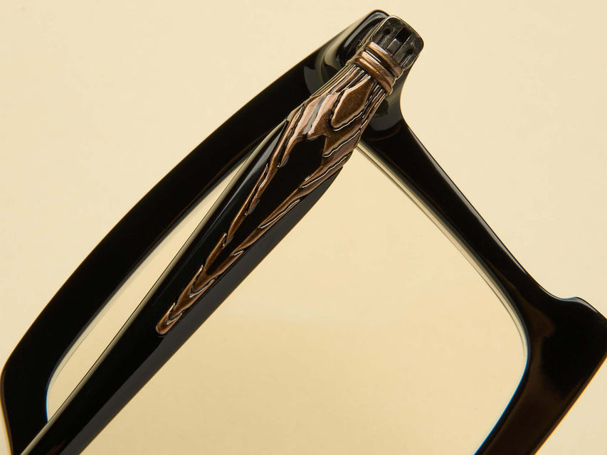 Kuboraum D72 (Black Shine)
