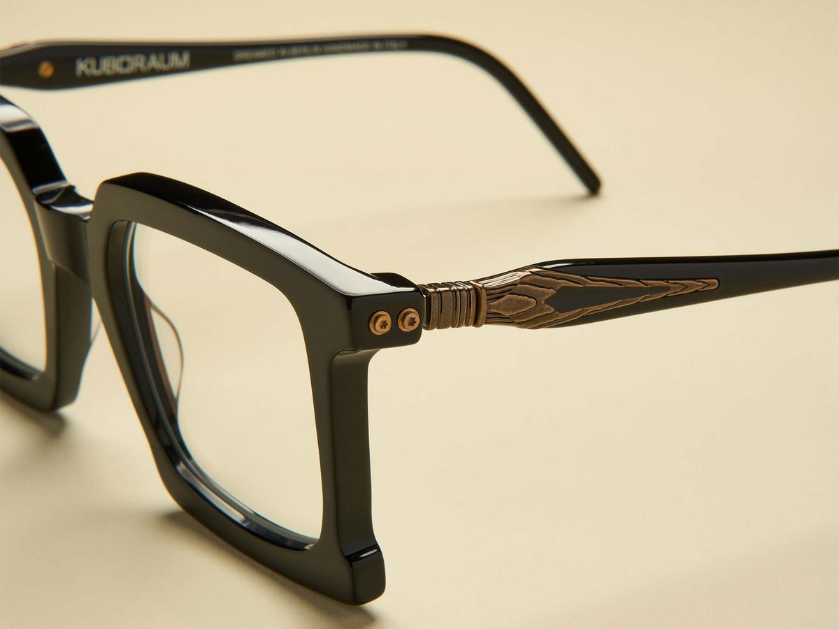 Kuboraum D72 (Black Shine)