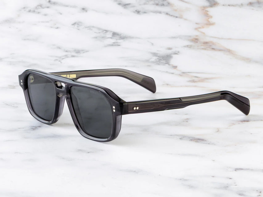 Cutler and Gross GR15 Aviator Sun (Dark Grey)