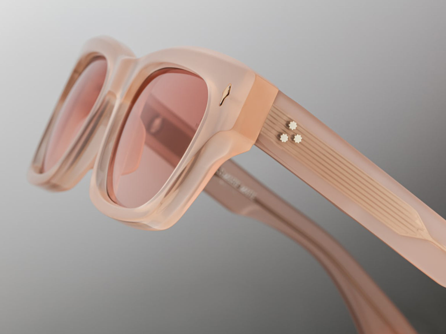 Jacques Marie Mage Dealan 53 Sun (Pink Quartz)