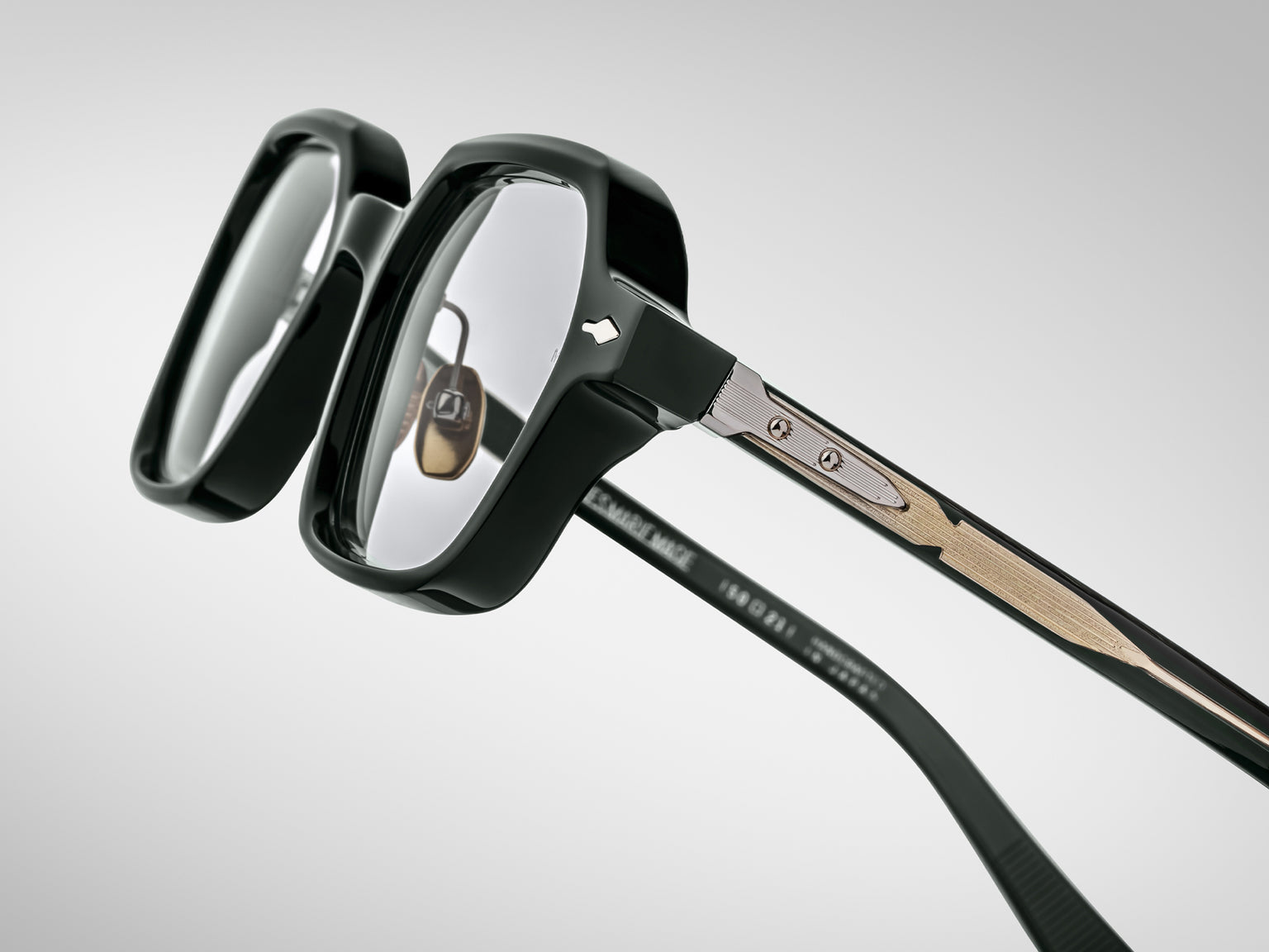 Jacques Marie Mage Holden (Viper)