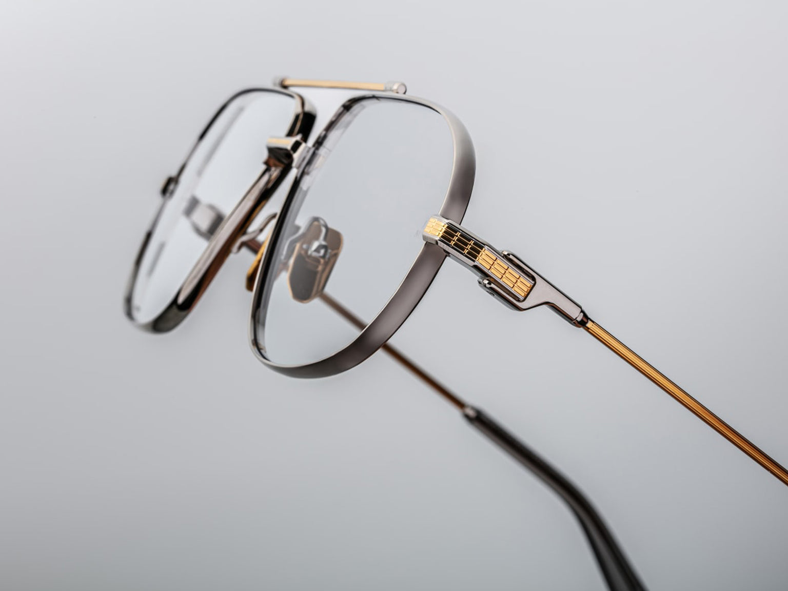 Jacques Marie Mage Hollywood Sun (Ash)