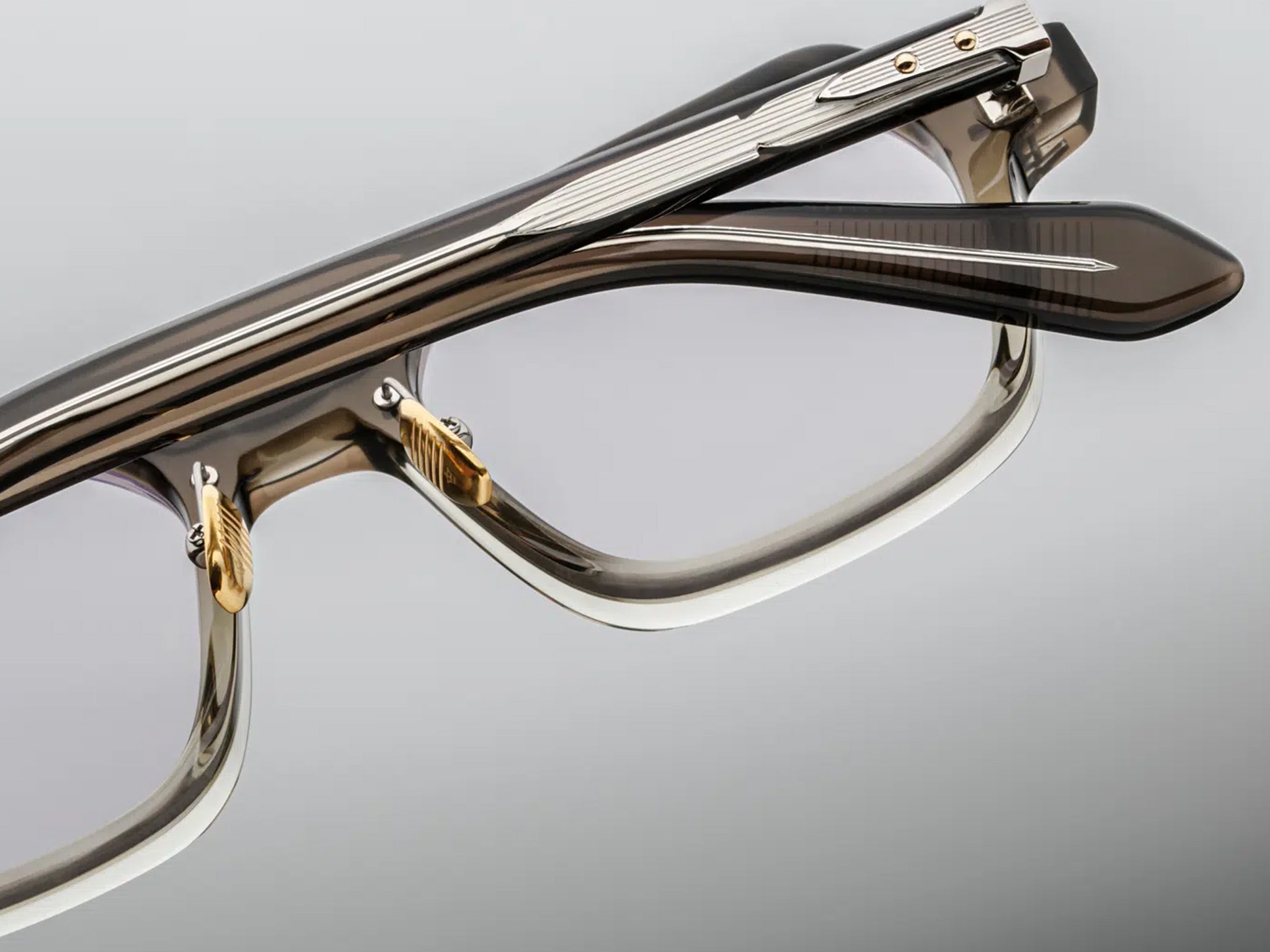 T*️様 JACQUES MARIE MAGE HOLDEN SMOKE FAD Jacques Marie Mage Holden - smoke fade rx – Mondello 1962