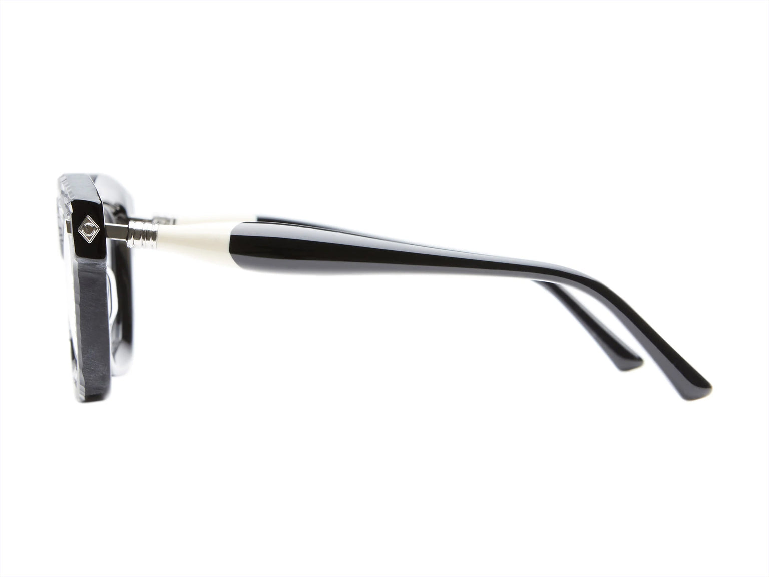 Kuboraum J2 (Basalt)