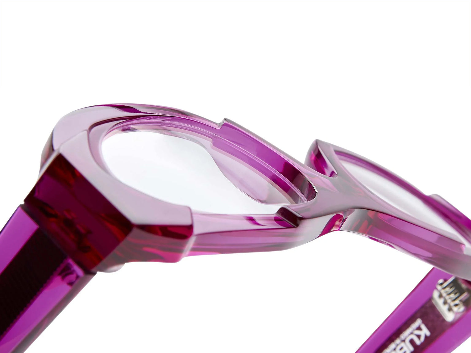 Kuboraum K62 (Transparent Fuchsia)