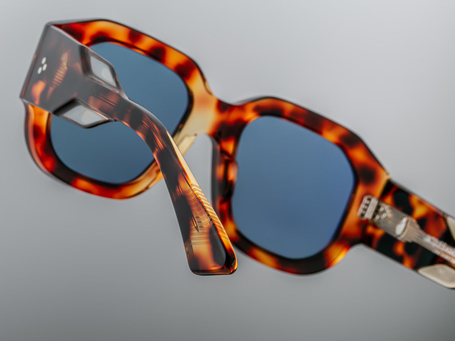Jacques Marie Mage Lacy Sun (Leopard)