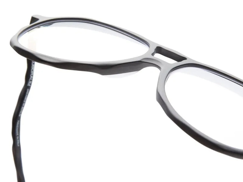 Kuboraum L10 (Black Matt)