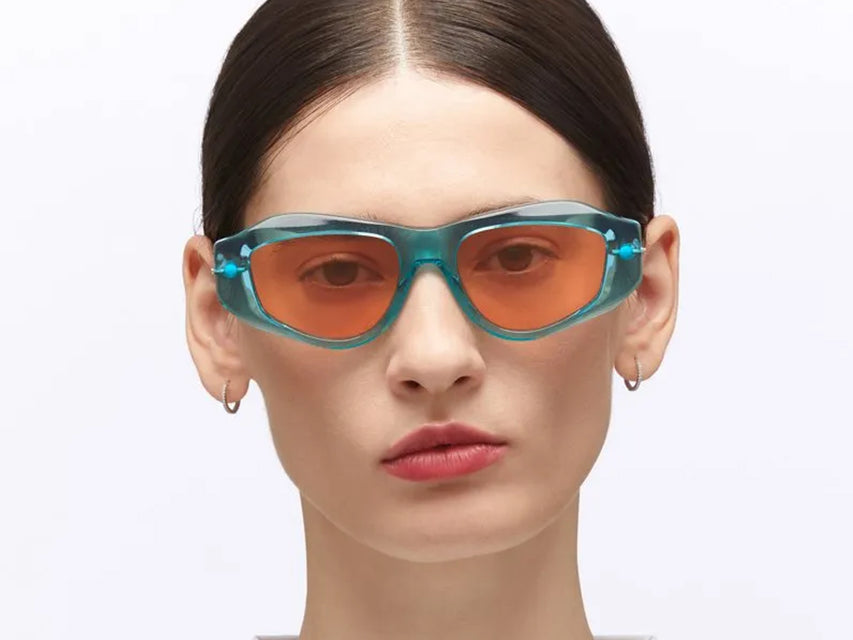 Kuboraum P15 Sun (Transparent Blue Pagoda)