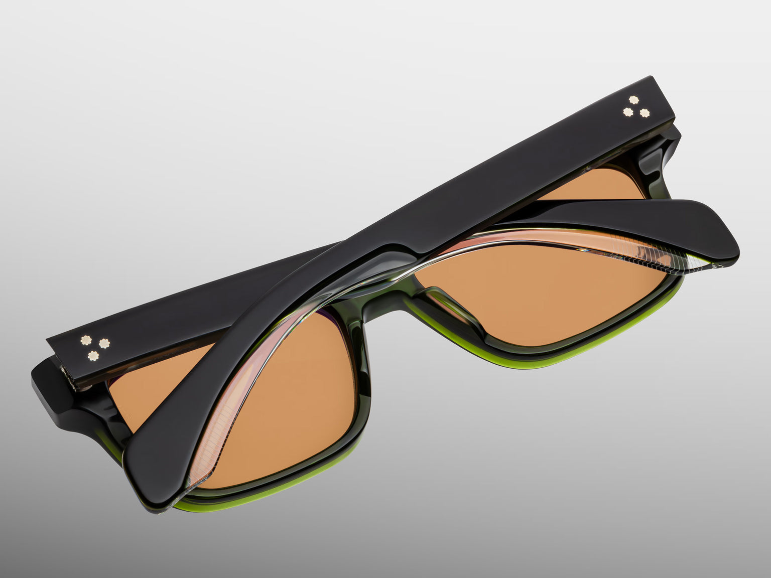 Jacques Marie Mage Molino 55 Sun (Borneo)