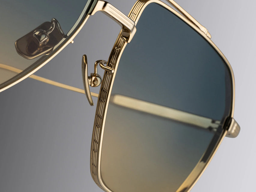 Cutler and Gross Kensington 1424 Aviator Sun (Gold)