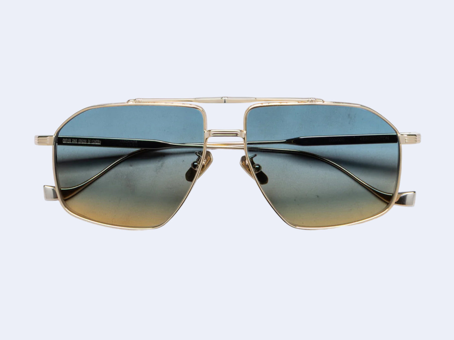 Cutler and Gross Kensington 1424 Aviator Sun (Gold)